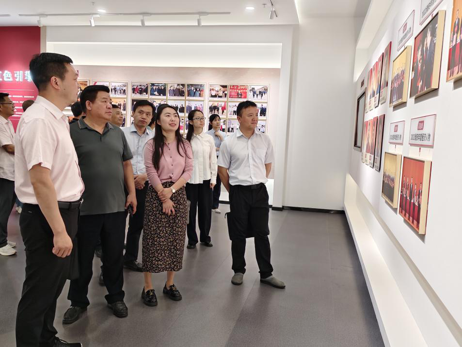 市级机关党建第五片区开展党性教育实境交流活动...