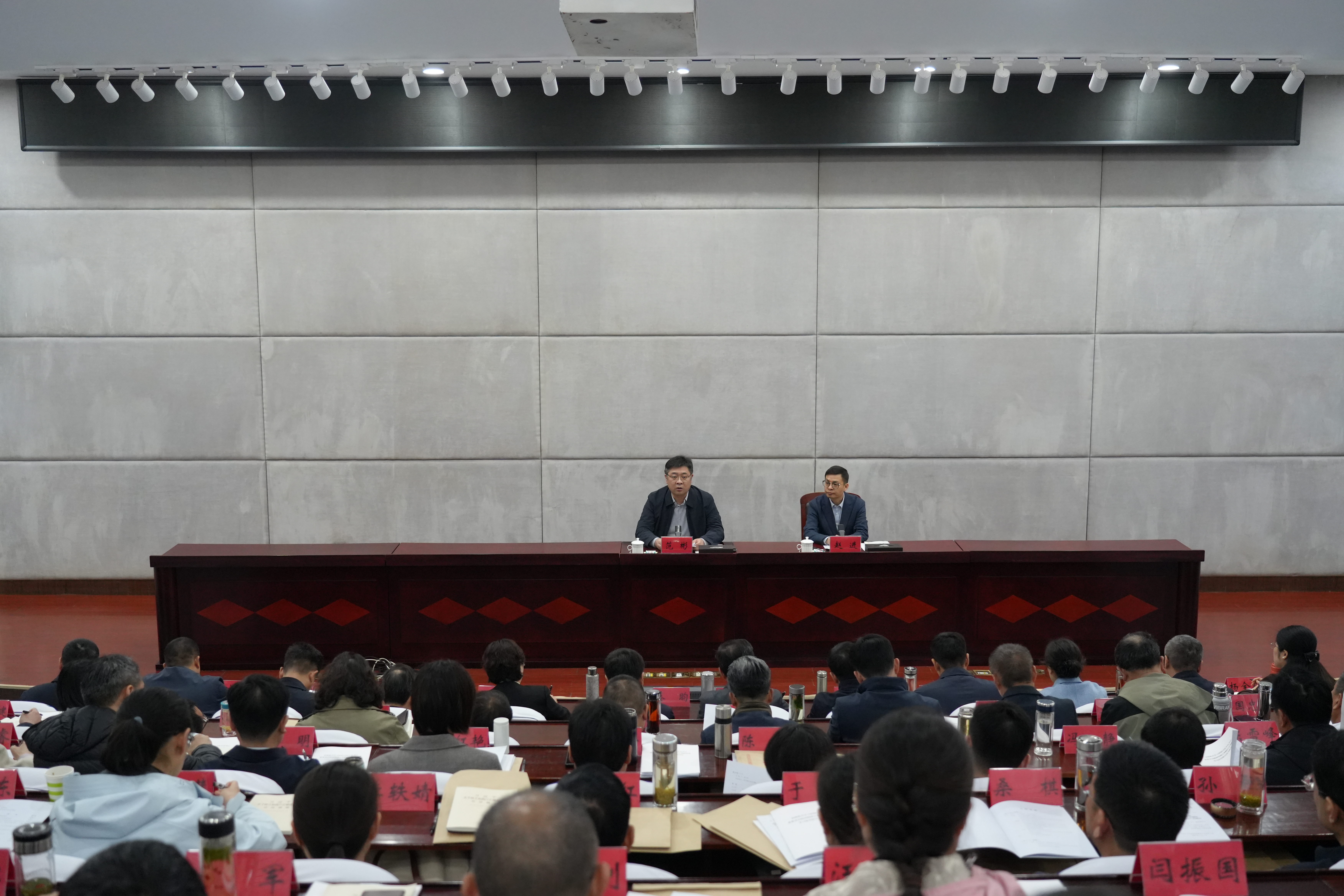 市级机关学习贯彻习近平总书记重要讲话精神树立...